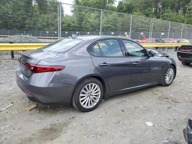 Alfa Romeo Giulia 2023